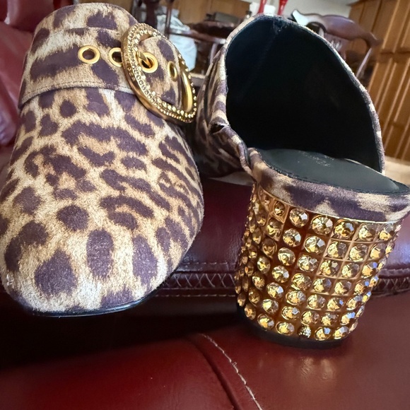 JUST IN:  Kurt Geiger Gold Mules with Leopard Design SZ 8.5/US  39/EU Orig $180 - Picture 1 of 16